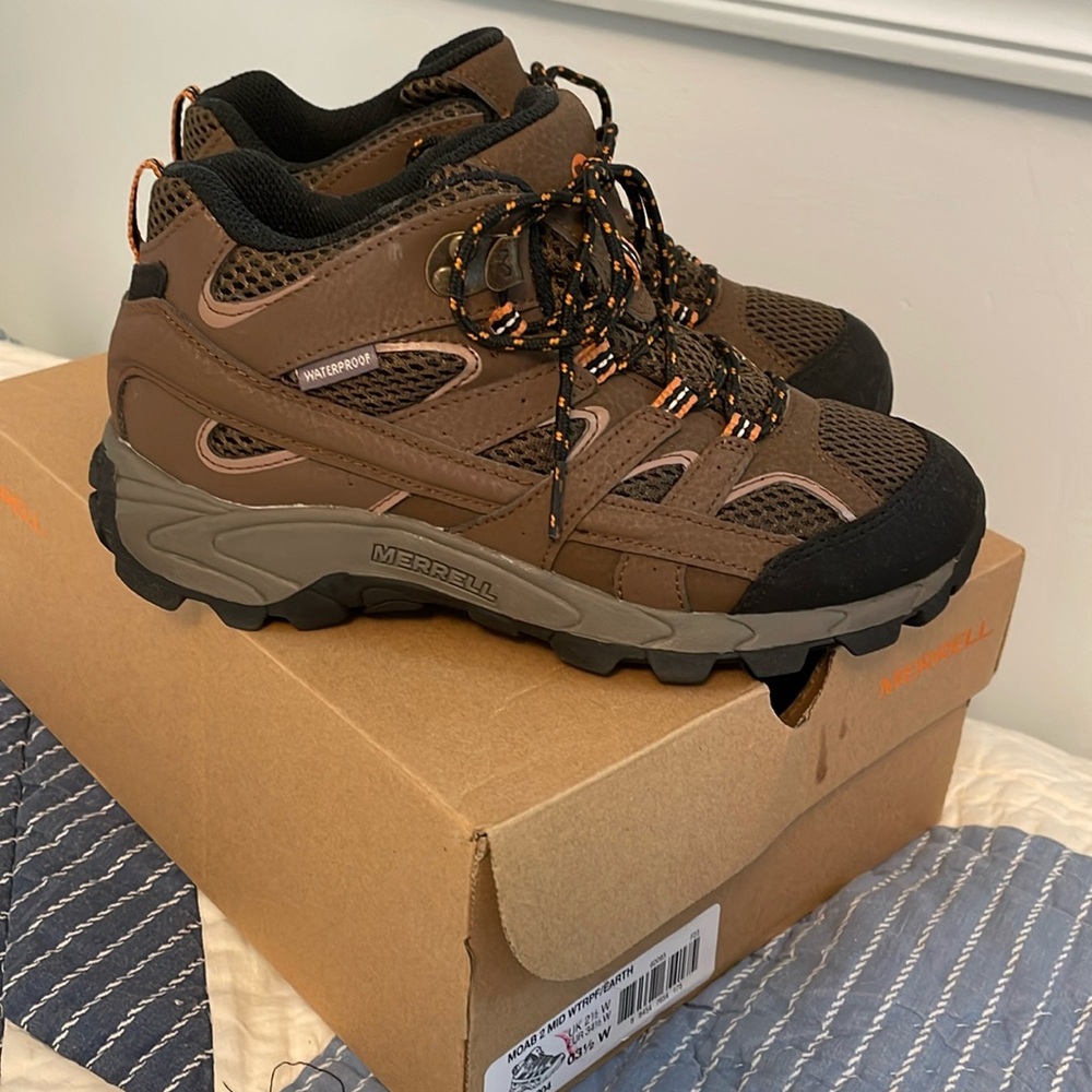 Merrell Unisex Children’s Moab hiking boots